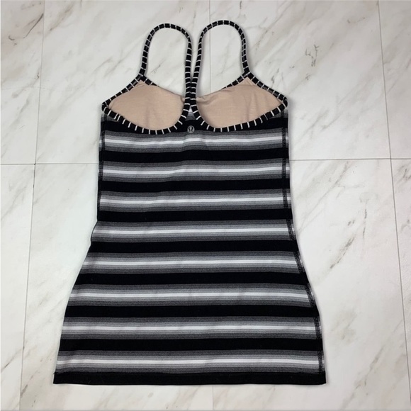 Lululemon Womens Size 6 Power Y Tank Luon Capilano Stripe Black White Racerback - Picture 5 of 8
